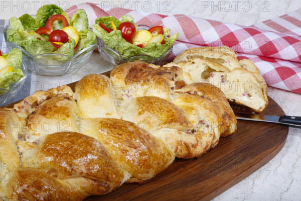 Swabian cuisine, hearty yeast plait with smoked meat, salty wreath bread, yeast yeast dough pastry,