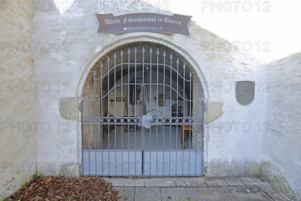 Monument with calibration of barrels, historical barrel calibration centre, calibration of barrels,