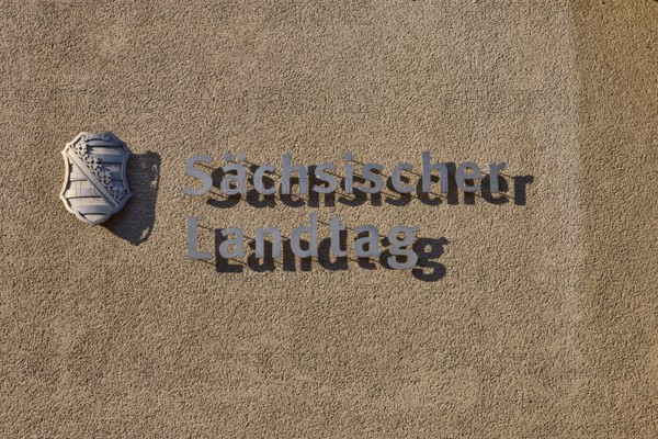 Saxon State Parliament, shield, Saxon coat of arms, Bernhard-von-Lindenau-Platz, Dresden, state