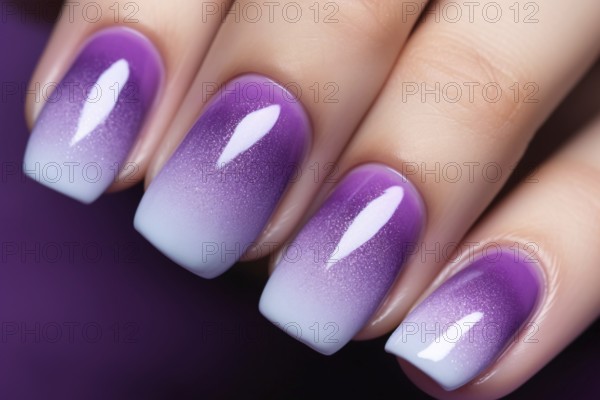 Close up of woman's fingernails with ombre style blue and purple nail art design. KI generiert,