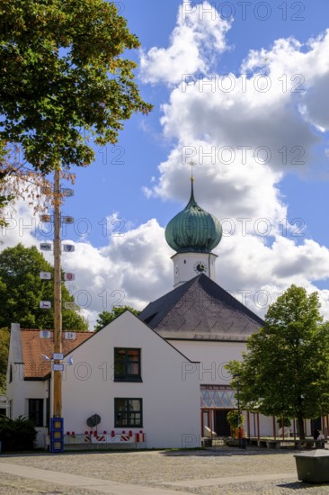 St. Johann Baptist parish church, Gröbenzell, Dachauer Moos, Upper Bavaria, Bavaria, Germany,