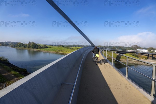 New bridge over the Rhine-Herne Canal and the Emscher, leap over the Emscher, bicycle and