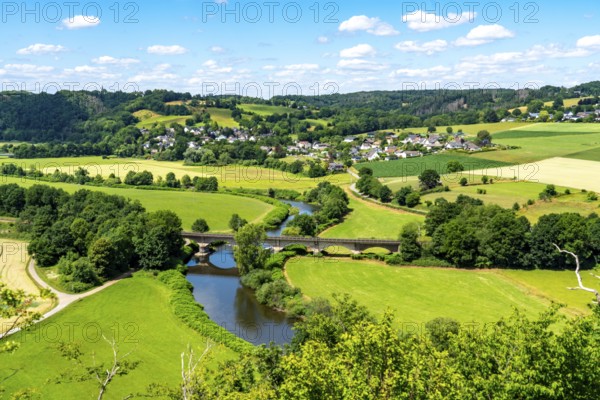 The River Sieg, between Oberauel and Blankenberg, near Hennef, bridge over the Sieg, for cyclists