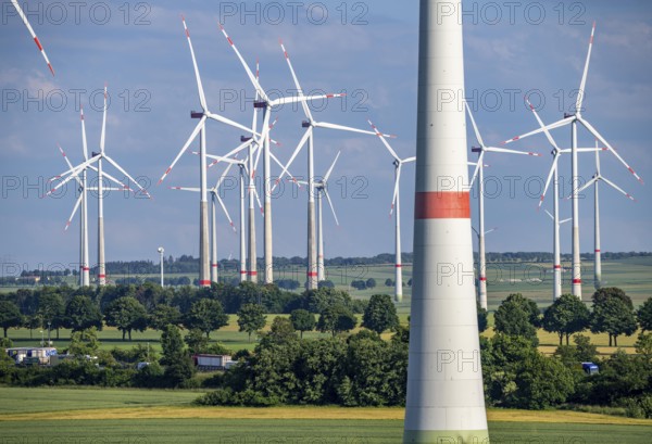 Wind farm north-east of Bad Wünnenberg, East Westphalia Lippe, Paderborn district, the A44 motorway