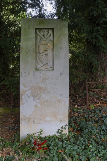 The Loschwitz cemetery is the second burial ground in Dresden's Loschwitz district that is still in