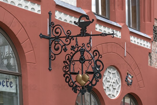 Nasensschild Rathsapotheke, Wismar, Mecklenburg-Vorpommern, Germany, Europe