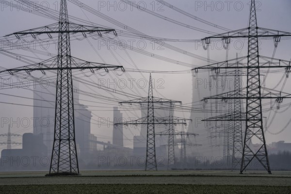 Large power line, 380 KV extra-high voltage lines, near Rommerskirchen, RWE lignite-fired power