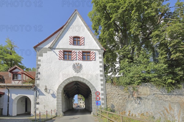 Historic Zwiefalter Tor with coat of arms, town gate, Riedlingen, Upper Swabia, Swabia,
