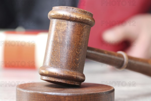 Close-up of a judge's gavel as a symbolic image for a court judgement