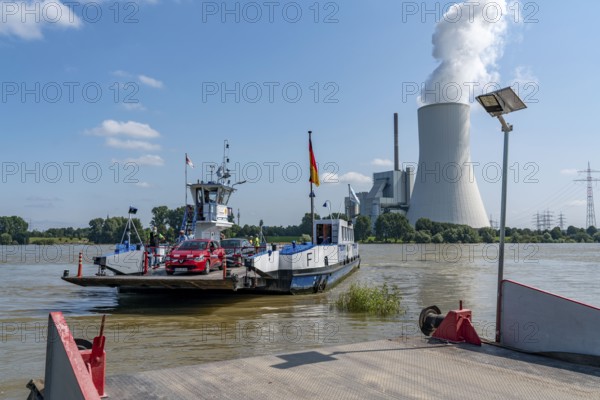 Ferry pier of the Rhine ferry Walsum-Orsoy, Rhine ferry to Duisburg Walsum, coal-fired power