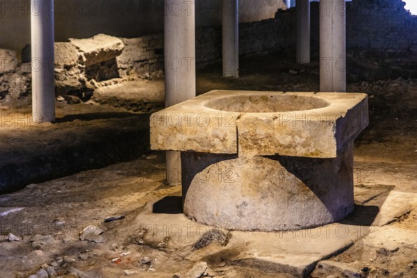 Archaeological excavations from early Christian and Roman times, Basilica Paleocristiana under the