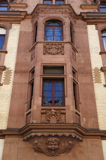 Multi-storey Art Nouveau bay window of a house (1901), Haupstr. 86, Heidelberg, Baden-Württemberg,
