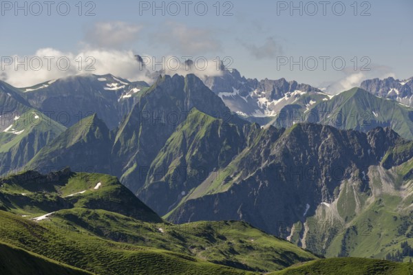 Mountain panorama from Zeigersattel to Höfats 2259m, Allgäu Alps, Allgäu, Bavaria, Germany, Europe