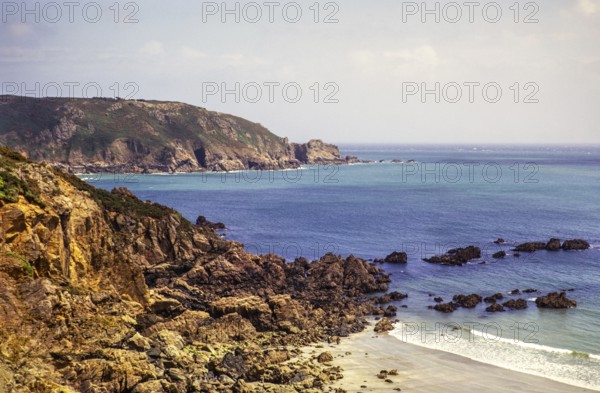 Petit Bot Küstenlandschaft Strand Guernsey, Kanalinsel, Großbritannien, Juni 1974