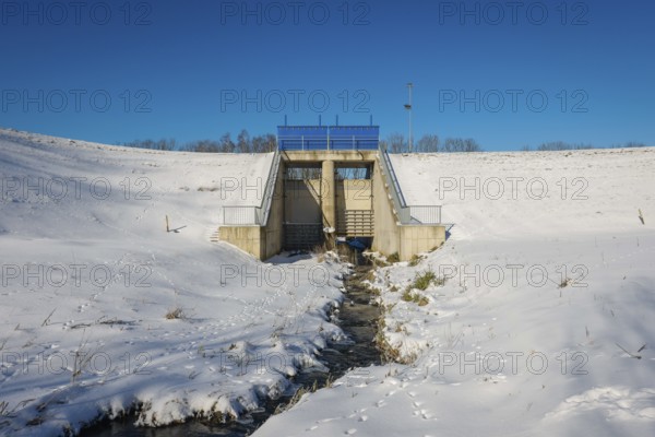 Bochum, North Rhine-Westphalia, Germany - Sunny winter landscape in the Ruhr area, ice and snow on