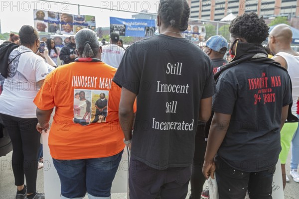 Detroit, Michigan, Family and friends of prisoners they say were wrongfully convicted rally outside