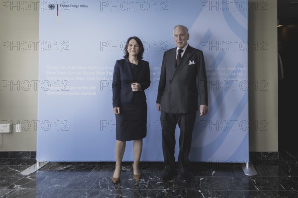 (L-R) Annalena Bärbock (Bündnis 90 Die Grünen), Federal Minister for Foreign Affairs, meets Ronald