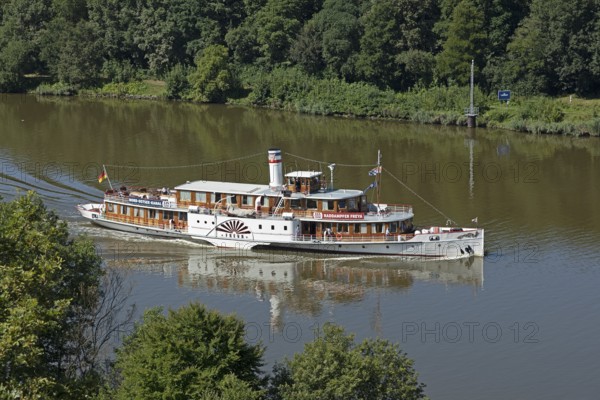 Paddle steamer Freya, Kiel Canal near Schafstedt, Schleswig-Holstein, Germany, Europe