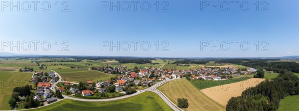Drone image, village of Leobendorf near Abtsdorfer See, municipality of Saaldorf-Surheim,