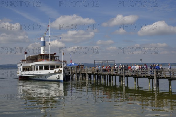 Excursion boat MS Herrsching at the jetty of Herrsching, Lake Ammer, Upper Bavaria, Bavaria,