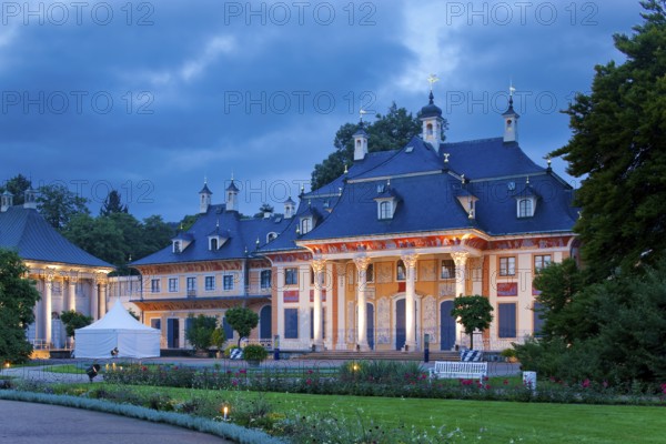 (Copyright © Sylvio Dittrich +49 1772156417) Pillnitz Palace Park in the evening, lighting