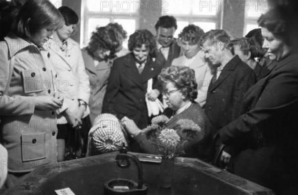 GDR report on Karl-Marx-Stadt (today: Chemnitz) from 10-15 September 1975, DEU, Germany, Karl,
