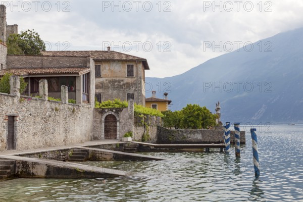Limone sul Garda, Lake promenade, Lake Garda, Province of Brescia, Lombardy, Italy, Europe