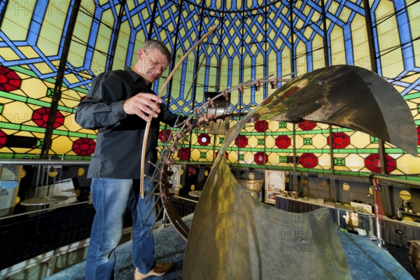 Jan Heinke in the Yenidze, The musician Jan Heinke died in April 2022 after a serious illness. He
