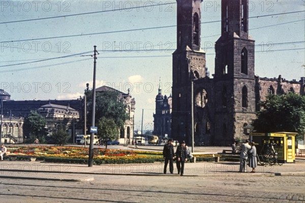 Postplatz with the ruins of the Gothic Sohienkirche, which was demolished in 1962. ESTIMATED DATE