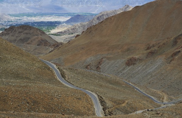 Khardung -La, Leh Departure
