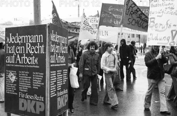 Demonstration of 30, 000 of the DGB youth against unemployment and better vocational training on 19