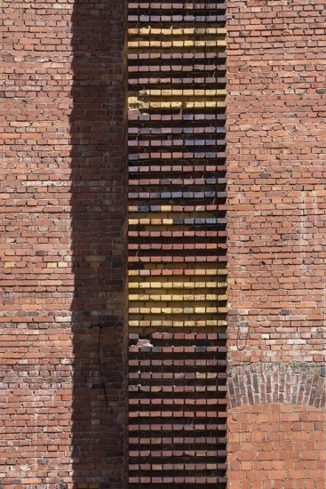Detail of the masonry of the Congress Hall in the inner courtyard, unfinished National Socialist