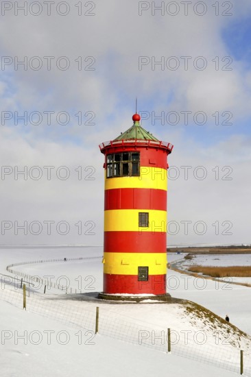 Pilsum lighthouse in winter, East Frisia, Lower Saxony, East Frisia, Lower Saxony, Federal Republic