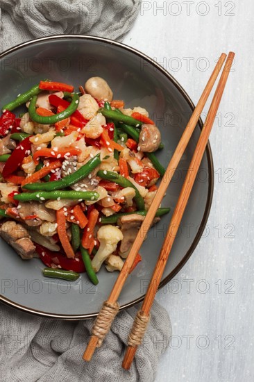 Wok, Asian-style vegetables, street food, mixed vegetables, no people, top view