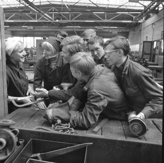 DEU, Germany, Dortmund: Personalities from politics, business and culture from the years 1965-71.