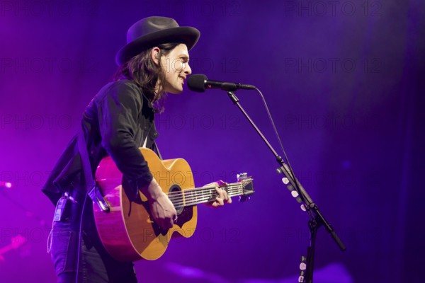 James Bay live on Up All Night Tour at the Columbiahalle in Berlin on 19.01.2025