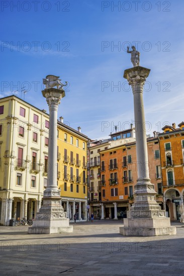 Columns in the Piazza dei Signori, Vicenza, Veneto, Italy, Europe
