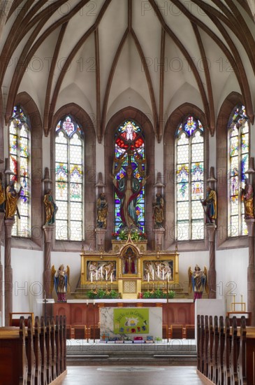 Interior view, choir, altar, New Parish Church of the Assumption of the Virgin Mary, Scena, South