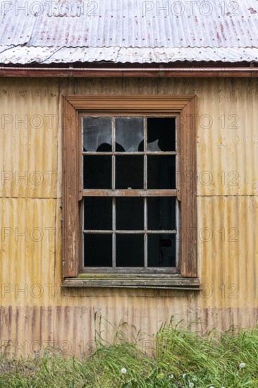 Abandoned administration building, Estancia San Gregorio, Puente Alto, Metropolitan Region, Chile,