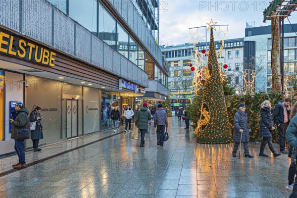 City Christmas market at Breitscheidplatz on Kurfürstendamm in Berlin, Germany, Europe