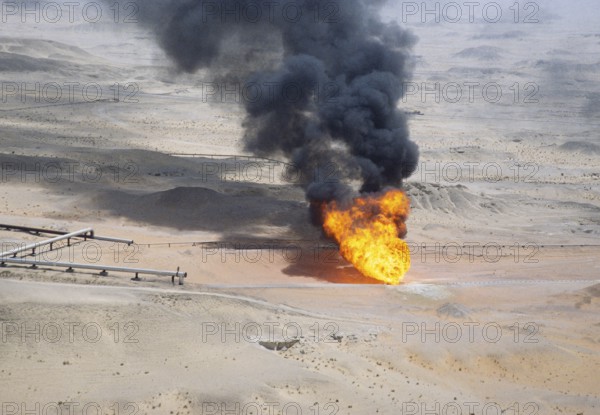 Oil industry in Ras Tanura area, Saudi Arabia, drilling rig in desert 1979, Asia