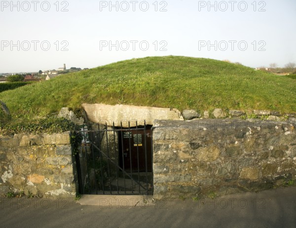 Le Dehus prehistoric passage burial tomb, Vale, Guernsey, Europe
