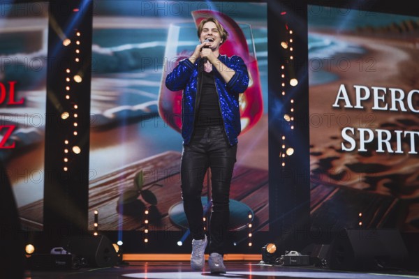 Vincent Groß at the Schlagernacht des Jahres live on Das Original Tour in the Berlin Uber Arena on