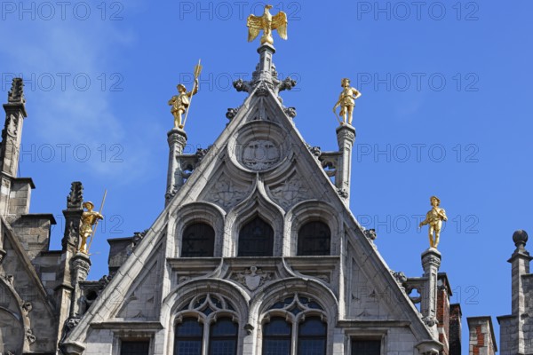 Historic guild house with golden figures on the gable, Grote Markt, historic city centre, Antwerp,