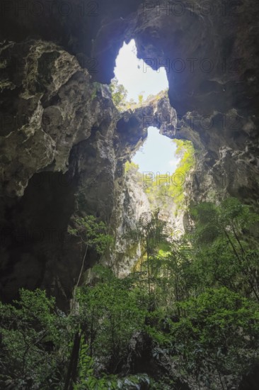 Phraya Nakhon Cave, Hua Hin, Prachuap Khiri Khan Province, Thailand, Asia