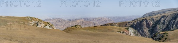 Panorama, Barren mountain landscape, Moldo-Ashuu Pass, Naryn Province, Kyrgyzstan, Asia