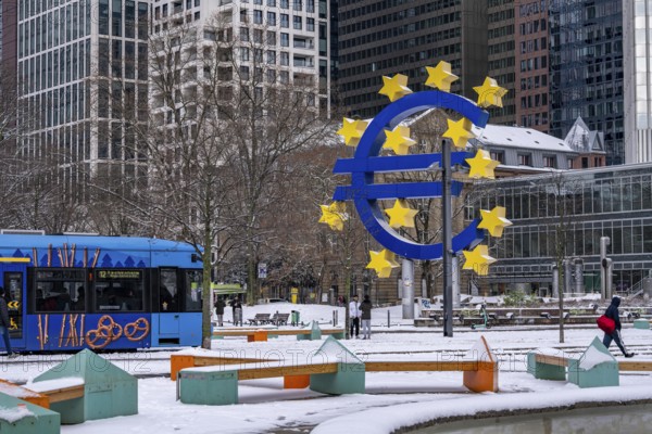 Winter in Frankfurt, euro sculpture at Willy-Brandt-Platz, snow-covered, Hesse, Germany, Europe