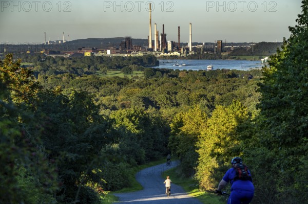 View, from the Rheinpreußen spoil tip in Mörs, across the Rhine to the Thyssenkrupp Steel