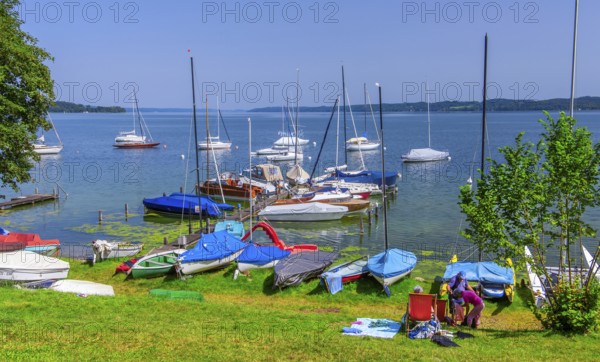 Bathing area on the lakeshore with sailing boats, Seeshaupt, Lake Starnberg, Bavarian Alpine