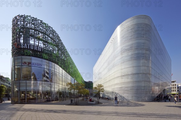 The Forum Mittelrhein shopping centre and the Forum Confluentes with the Mittelrhein Museum,